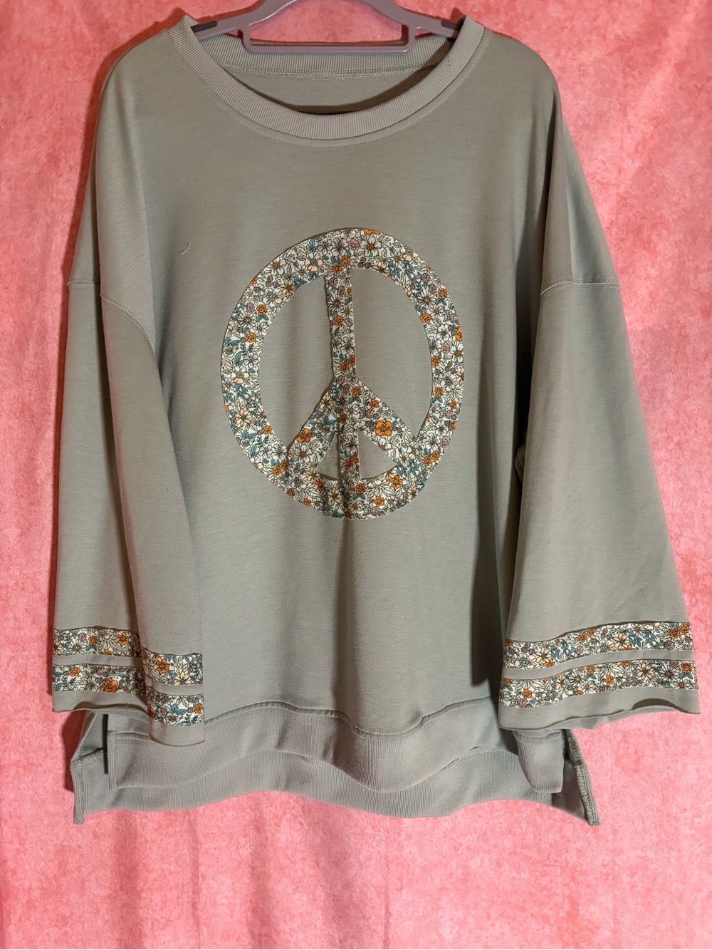Relaxed Sage Green Peace Sign Floral Sweatshirt - Women